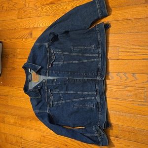 Levis Men's denim jacket.  Size XXL.
